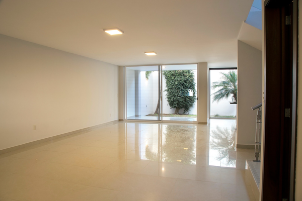 Casa en venta en Sierra Nogal, León — foto 2 de 34