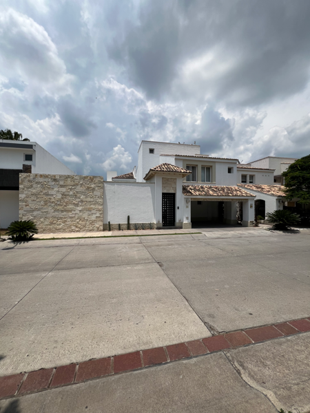 Casa en venta en Residencial Punta del Este, León — foto 2 de 21