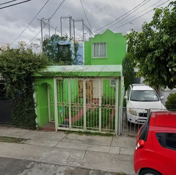 Casa en venta en Francisco Villa, Zapopan — foto 2 de 12