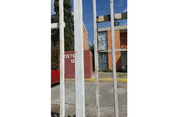 Casa en venta en Parques de Aragon, Ecatepec de Morelos — foto 2 de 4