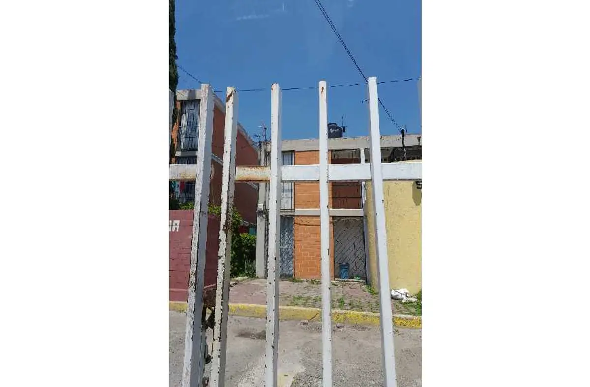 Casa en venta en Parques de Aragon, Ecatepec de Morelos — foto 1 de 4