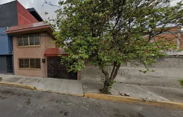 Casa en venta en Juan Escutia, Iztapalapa — foto 2 de 13