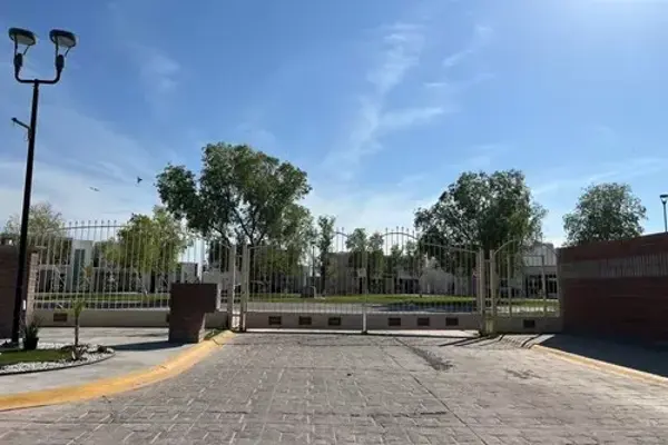Terreno en venta en Villas del Renacimiento, Torreón — foto 2 de 6