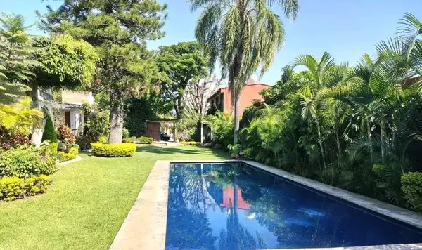 Casa en venta en Los Volcanes, Cuernavaca, Morelos