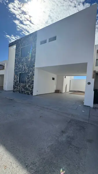 Casa en venta en Los Viñedos, Torreón — foto 2 de 51