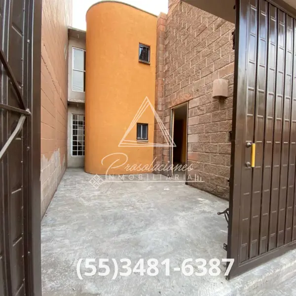 Casa en venta en Hacienda las Palmas I y II, Ixtapaluca — foto 2 de 13