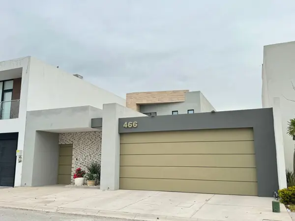 Casa en venta en Real del Nogalar, Torreón — foto 3 de 35