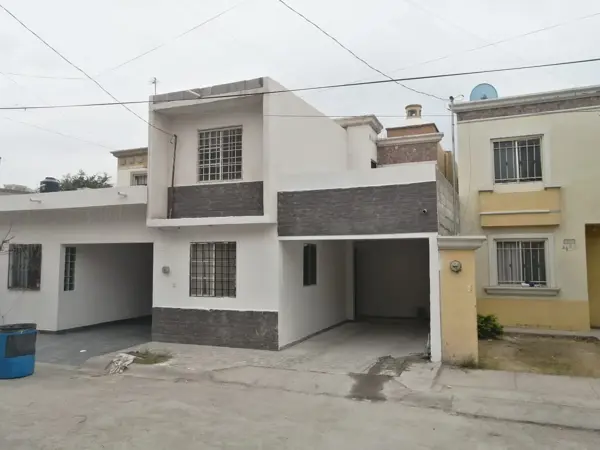 Casa en venta en Jardines del Periferico, Lerdo — foto 2 de 24