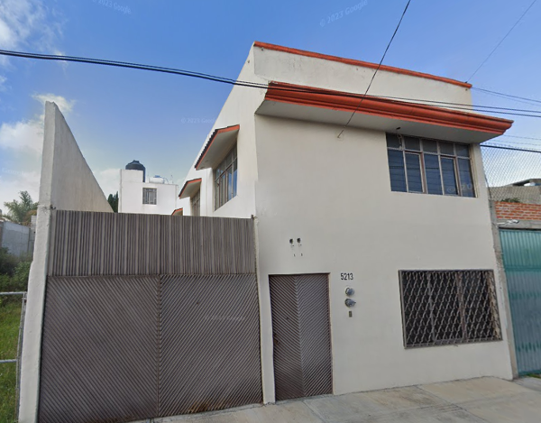 Casa en remate en Unidad Satélite Magisterial, Puebla, Puebla