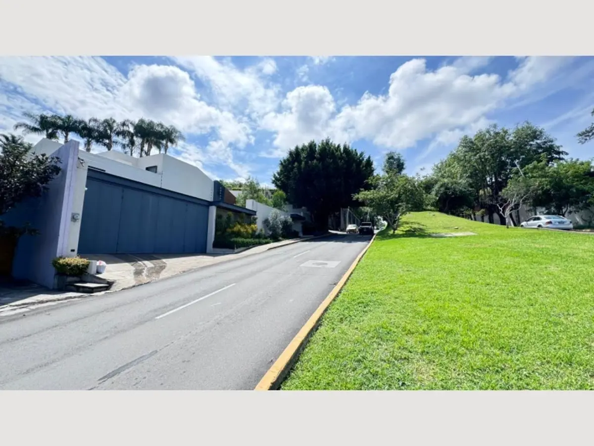 Casa en venta en Colinas de San Javier, Zapopan — foto 1 de 52