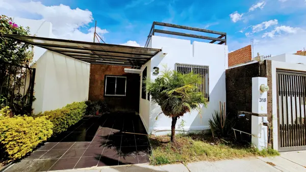 Casa en Residencial Hacienda Viñedos, León, Guanajuato