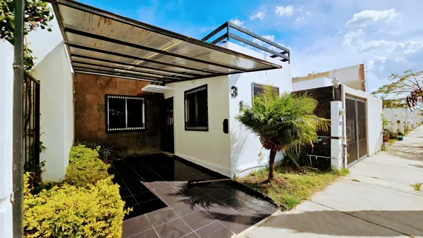 Casa en venta en Residencial Hacienda Viñedos, León — foto 2 de 11