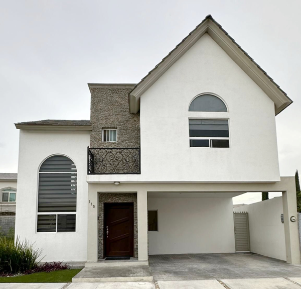 Casa en venta en Villa Bonita, Saltillo, Coahuila de Zaragoza Casa en venta en Villa Bonita, Saltillo, Coahuila de Zaragoza