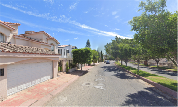 Casa en venta en Jardines de Chapultepec S-E, Tijuana — foto 2 de 8