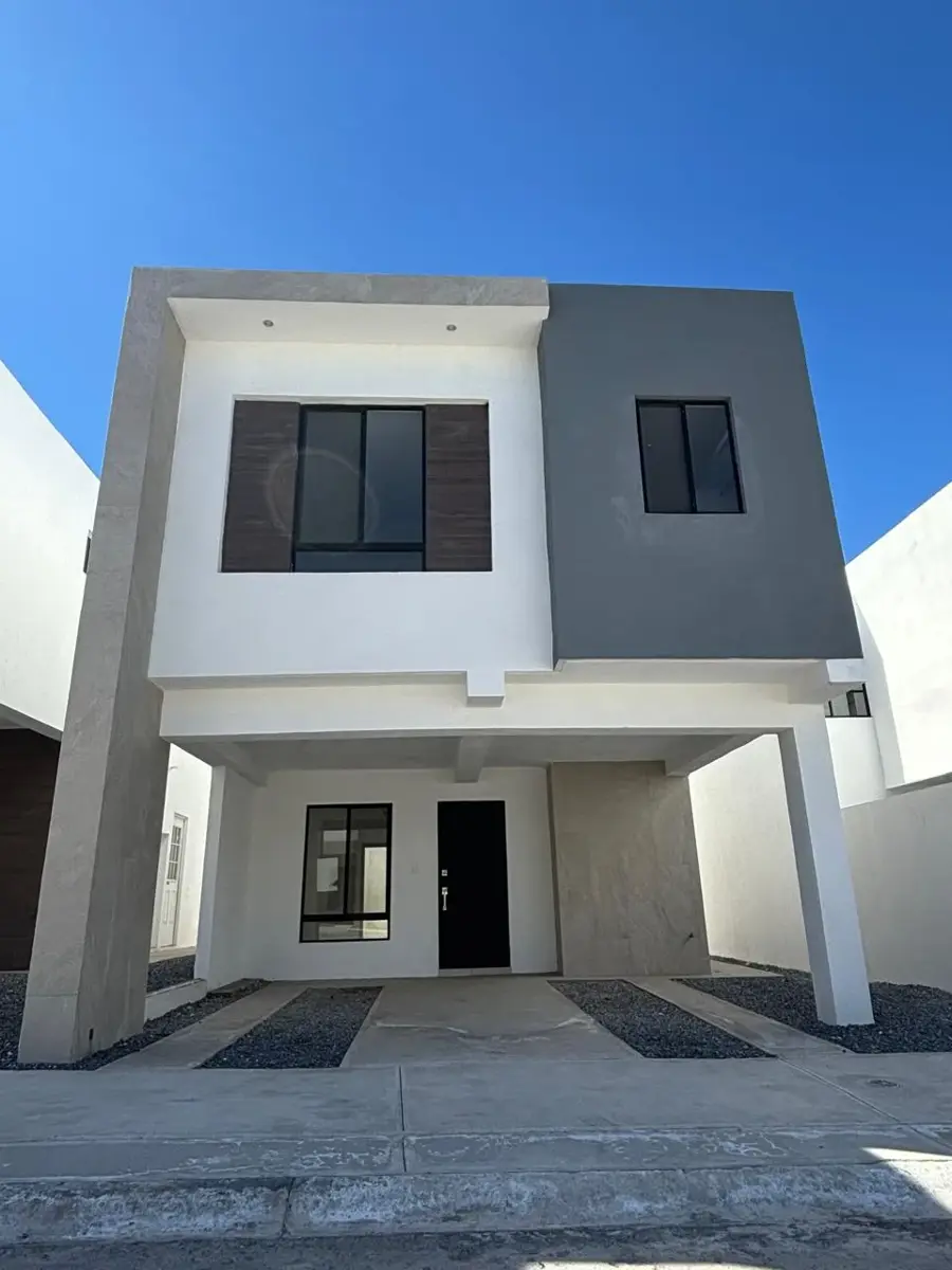 Casa en venta en Ciudad Mirasierra, Saltillo — foto 1 de 10