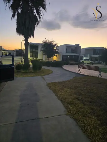 Casa en venta en Real de Torrecillas Residencial, Saltillo — foto 2 de 8