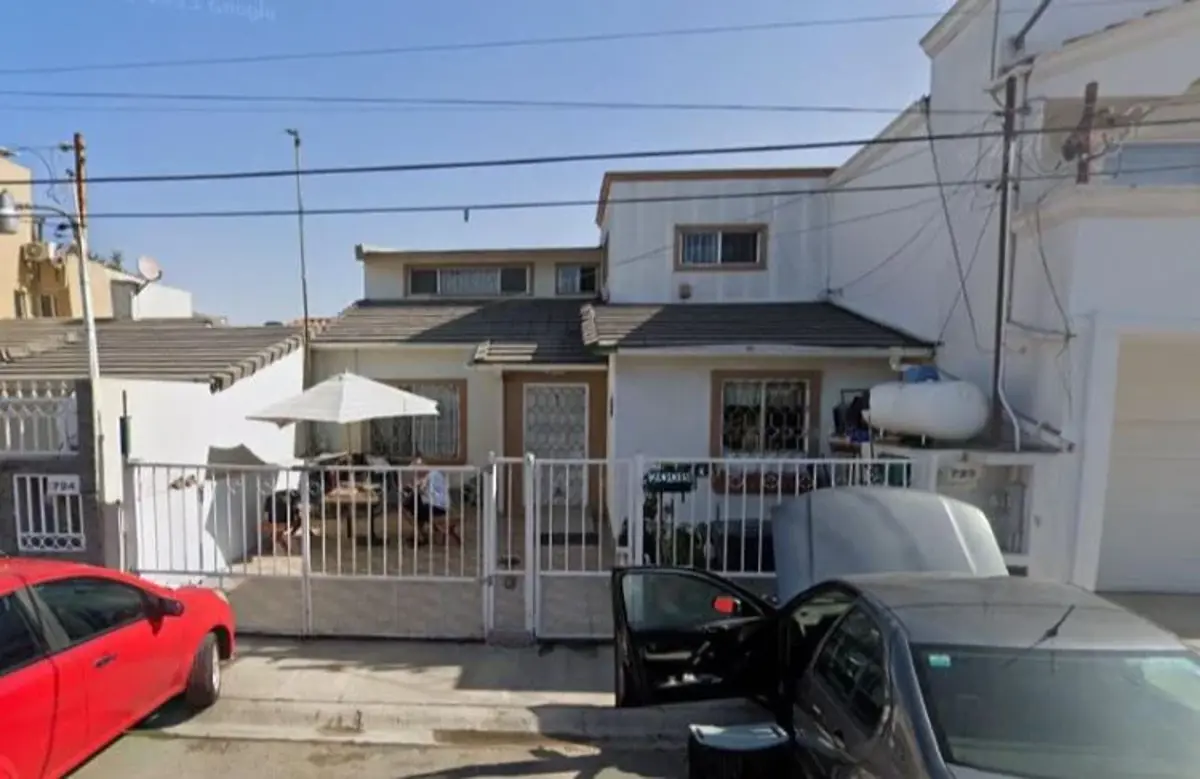 Casa en venta en Altabrisa, Tijuana — foto 1 de 7