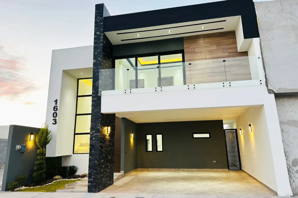 Casa en venta en Los Valdez, Saltillo — foto 1 de 18
