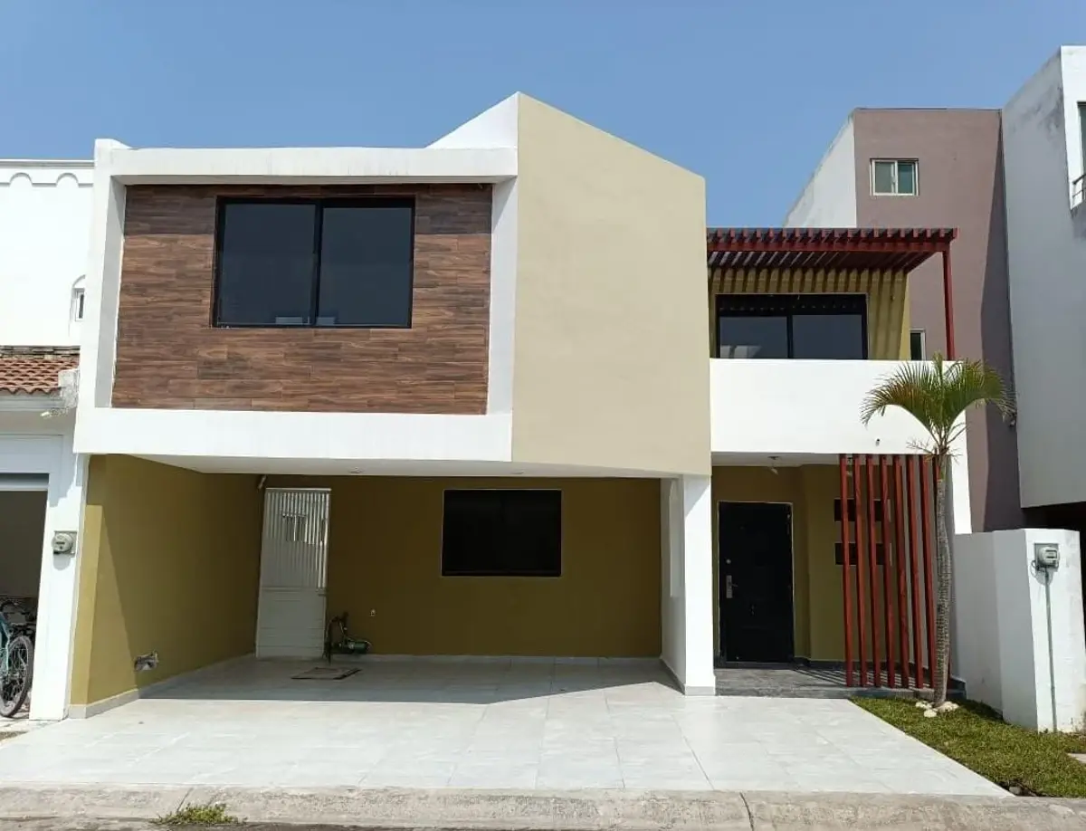 Casa en renta en Las Lomas Residencial, Alvarado — foto 1 de 25