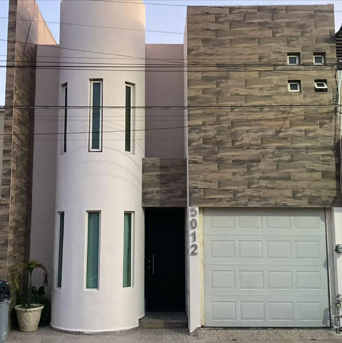 Casa en venta en Condado de Santa Lucia, Guadalupe — foto 1 de 43