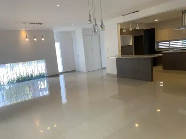 Casa en renta en Lomas de Angelópolis, San Andrés Cholula — foto 3 de 17