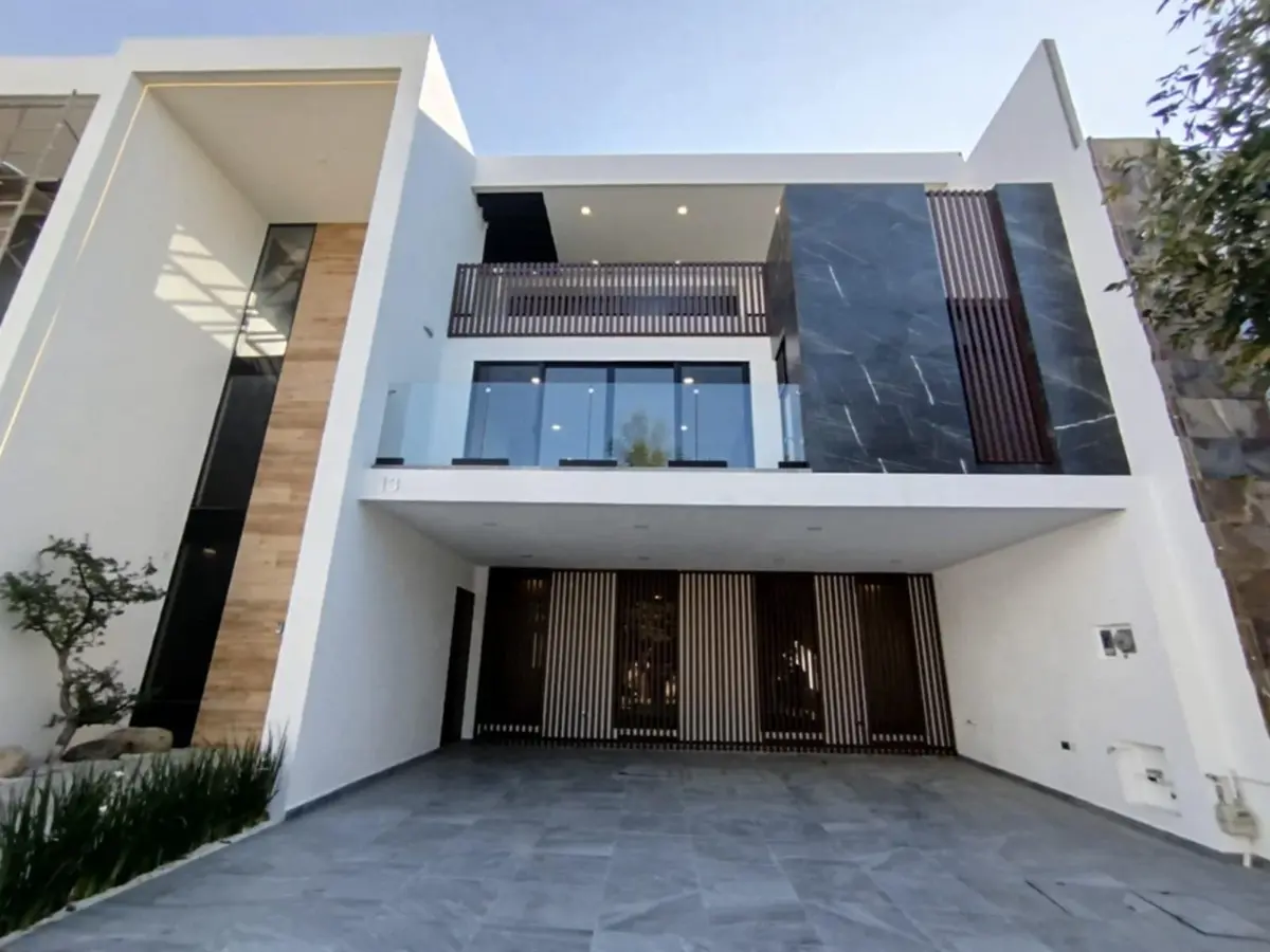Casa en venta en Lomas de Angelópolis, San Andrés Cholula — foto 1 de 29