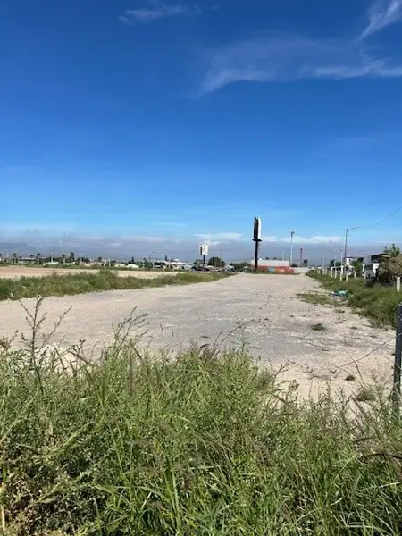 Terreno en venta en Fundadores, Saltillo — foto 2 de 7
