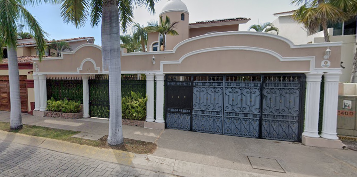 Casa en venta en Marina Vallarta, Puerto Vallarta — foto 1 de 9