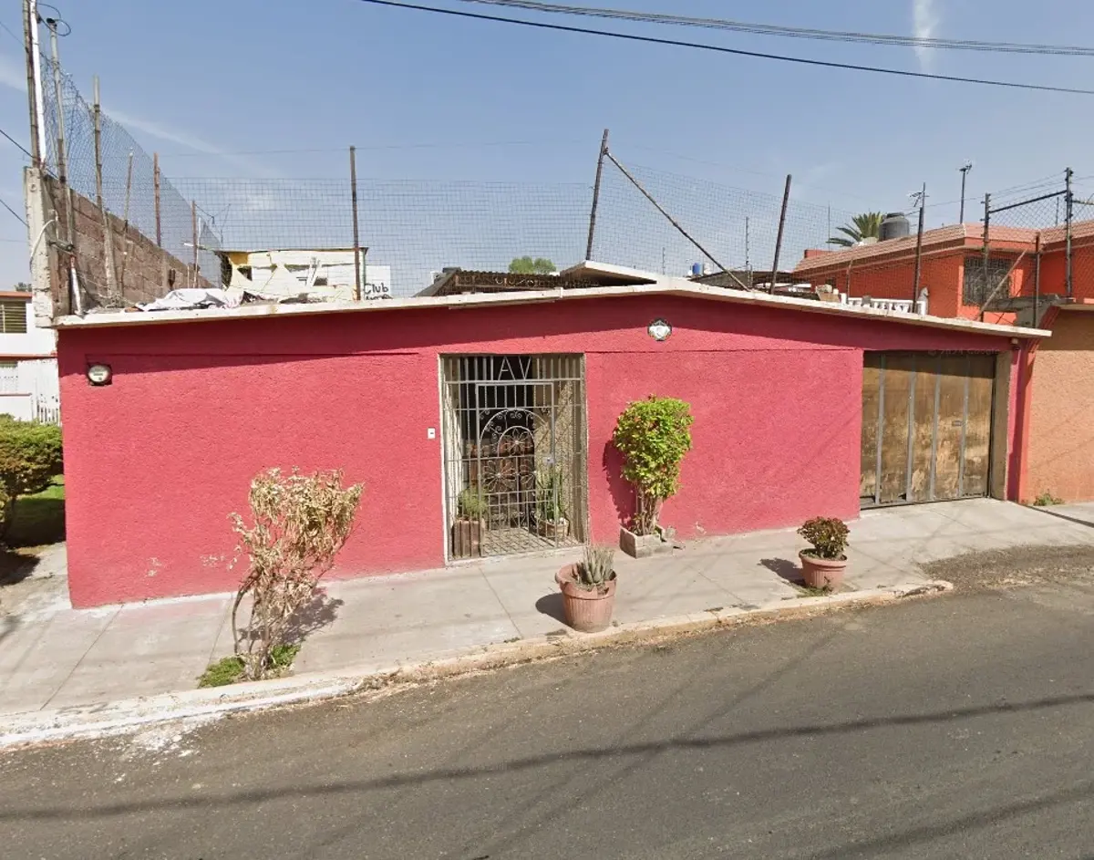 Casa en venta en José María Morelos y Pavón, Coacalco de Berriozábal — foto 1 de 2
