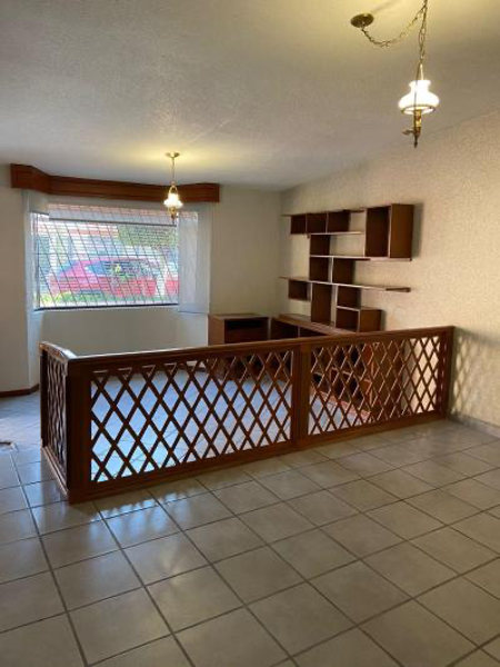 Casa en venta en Jardines de Satelite, Naucalpan de Juárez — foto 3 de 33