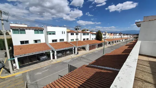 Casa en venta en Urbano Bonanza, Metepec — foto 2 de 32