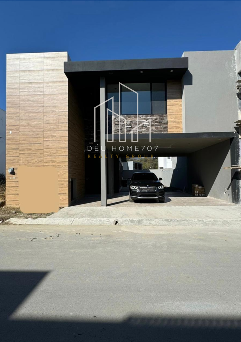 Casa en venta en Altares Residencial, Santiago — foto 1 de 9