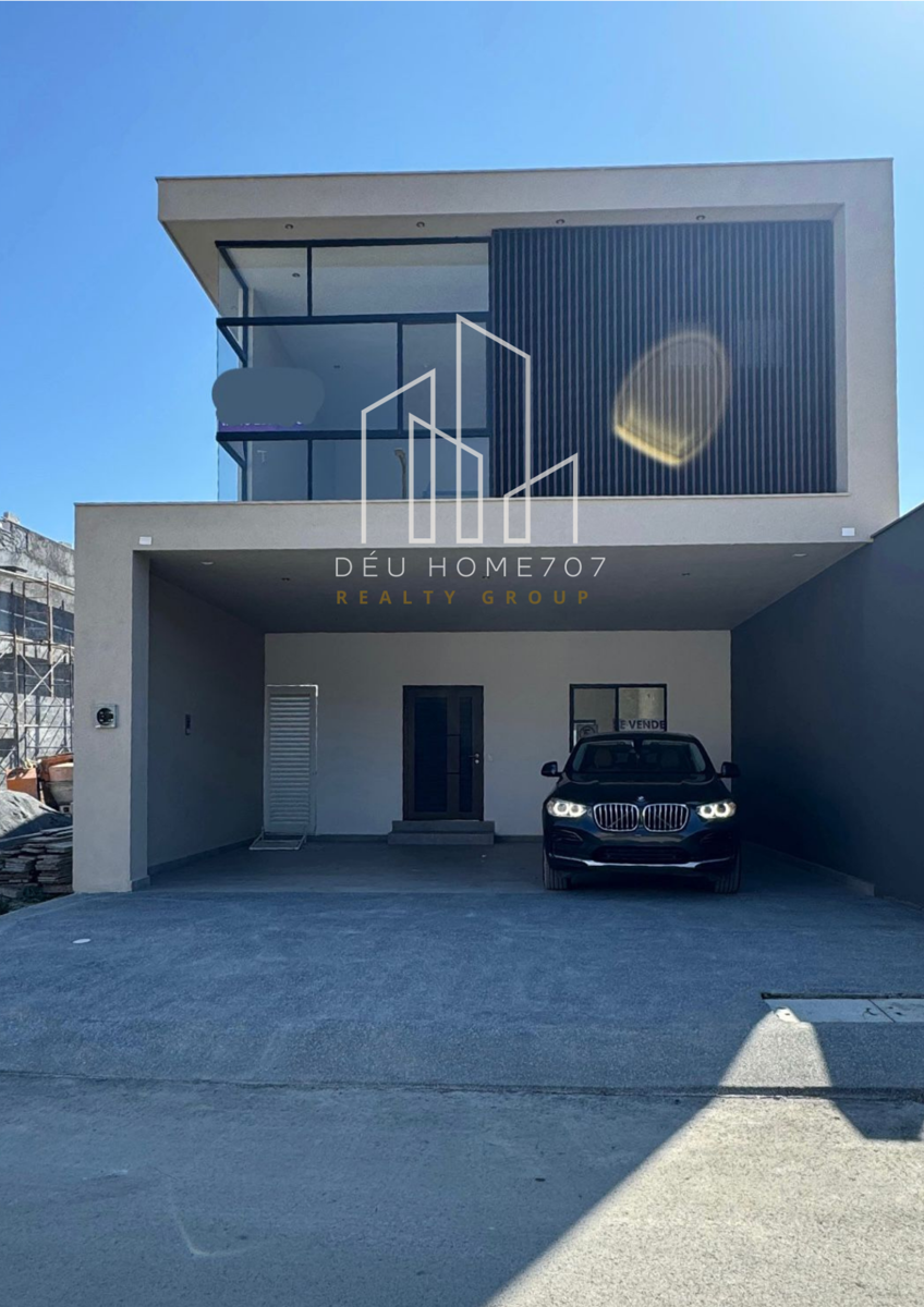 Casa en venta en Altares Residencial, Santiago — foto 1 de 21