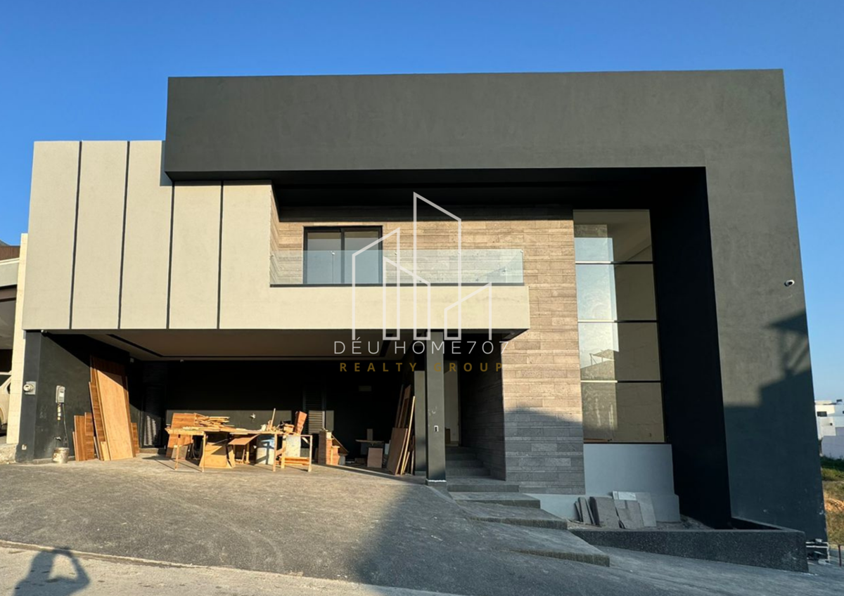 Casa en venta en Bosques de las Misiones Sector Encino, Santiago — foto 1 de 23