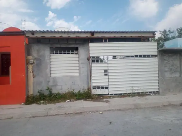Casa en venta en Rincon de las Flores, Reynosa — foto 2 de 12