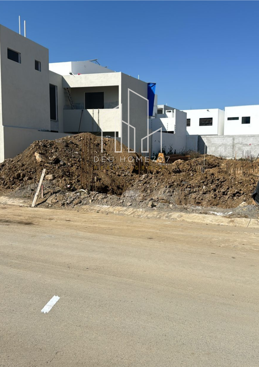 Terreno en venta en Altares Residencial, Santiago — foto 1 de 5