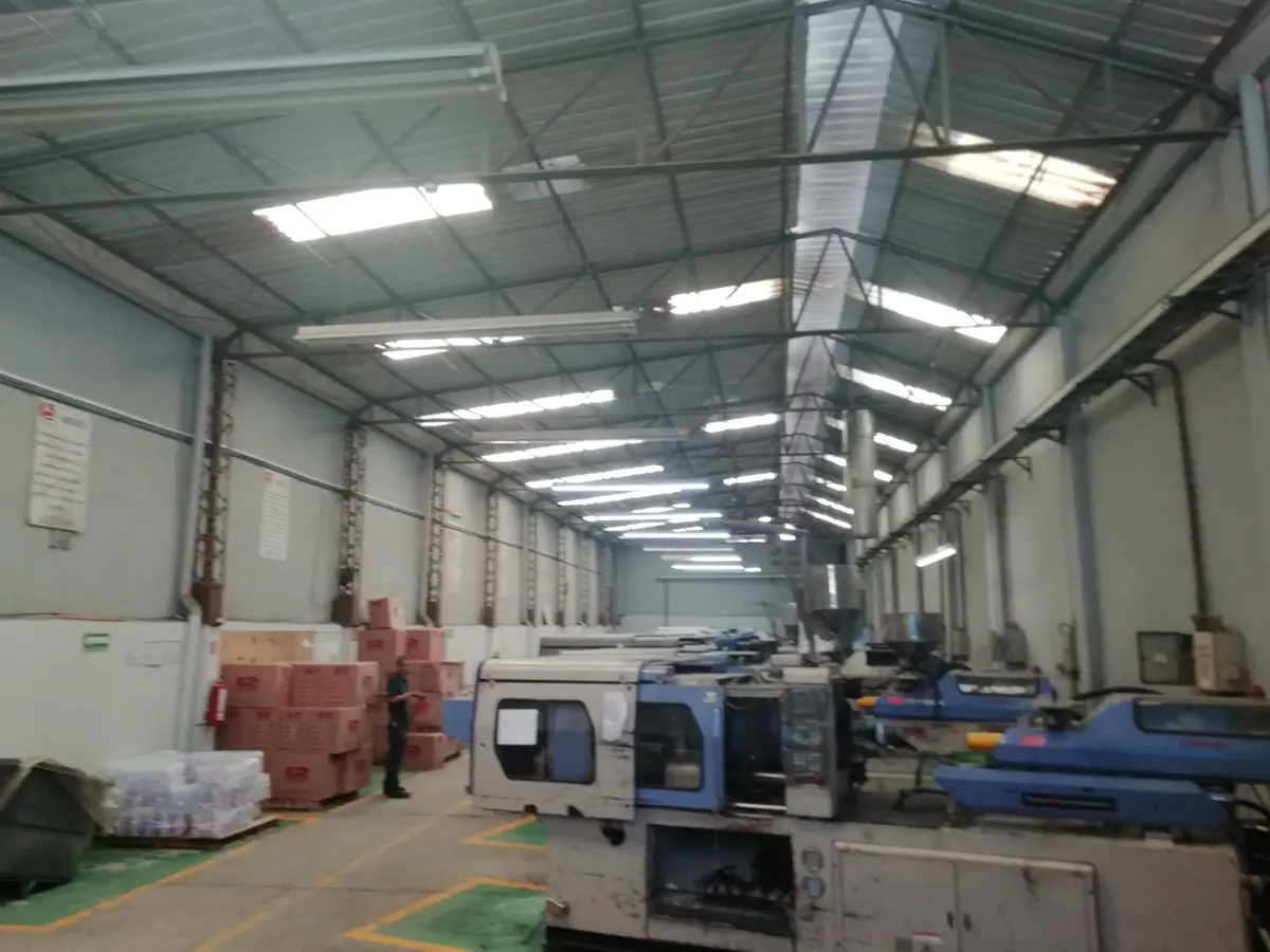Bodega en renta en San Lorenzo Totolinga, Naucalpan de Juárez — foto 1 de 8