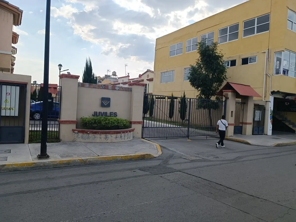 Casa en venta en Real Granada, Tecámac — foto 1 de 12