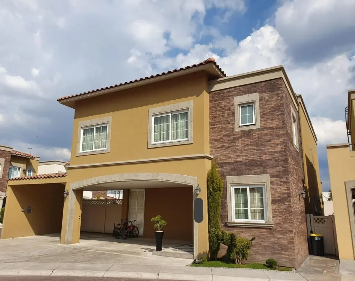 Casa en venta en Portofino Royal Country Club, Metepec — foto 1 de 41