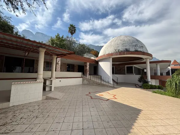 Casa en venta en Zona Valle San Angel, San Pedro Garza García — foto 2 de 11
