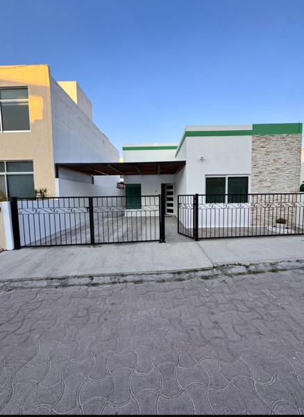 Casa en venta en Residencial las Trojes, Corregidora — foto 2 de 11