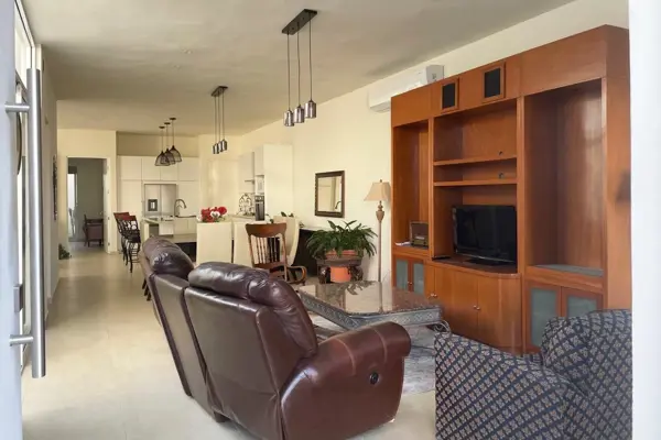 Casa en renta en Rincón de los Encinos, Saltillo — foto 2 de 18