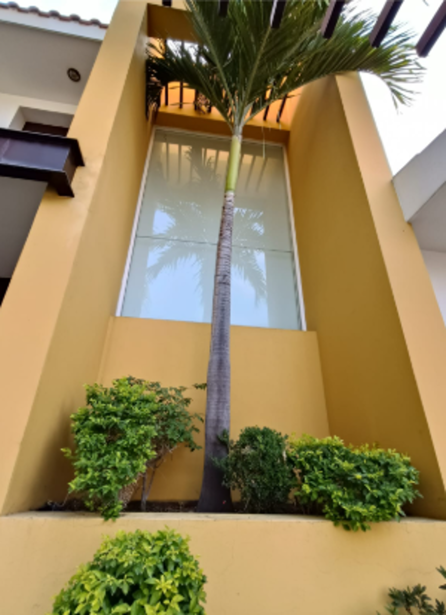 Casa en renta en Paraíso Country Club, Emiliano Zapata — foto 1 de 9