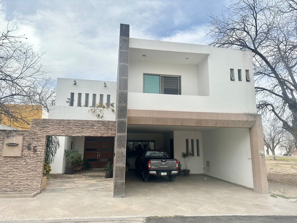 Casa en renta en Real del Nogalar, Torreón — foto 1 de 35