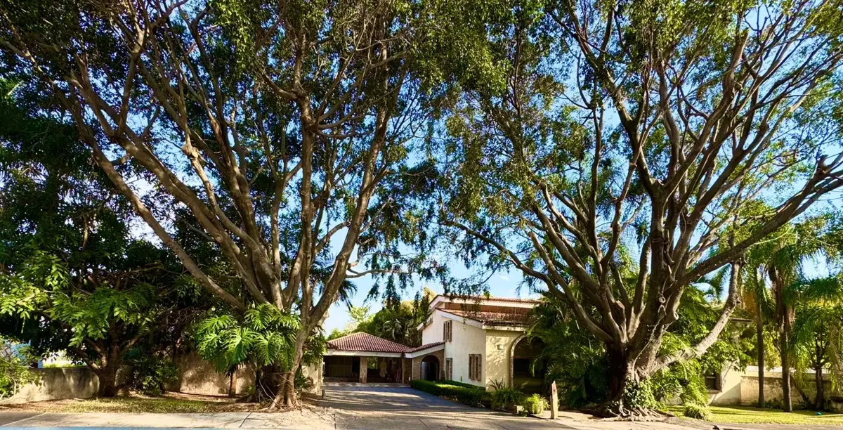 Casa en venta en Colinas de San Javier, Zapopan — foto 1 de 81