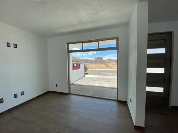 Casa en venta en El Saucillo, Mineral de la Reforma — foto 2 de 29