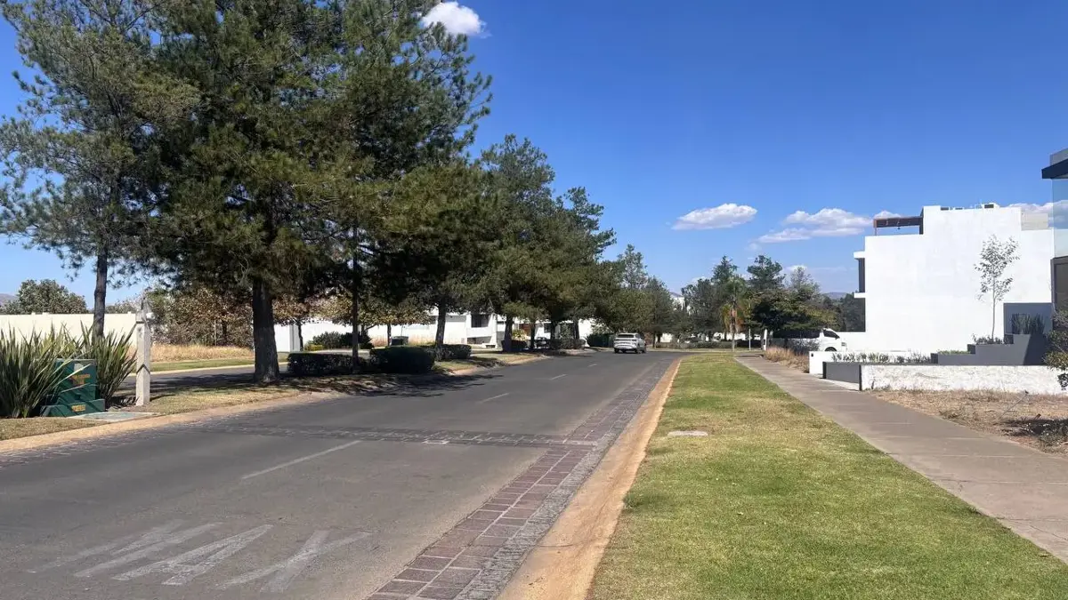 Terreno en venta en Valle Imperial, Zapopan — foto 1 de 8