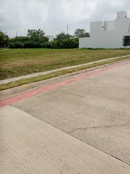 Terreno en venta en Altozano, Centro — foto 3 de 4