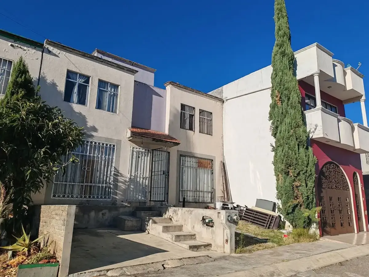 Casa en venta en Lomas de La Maestranza, Morelia — foto 1 de 27