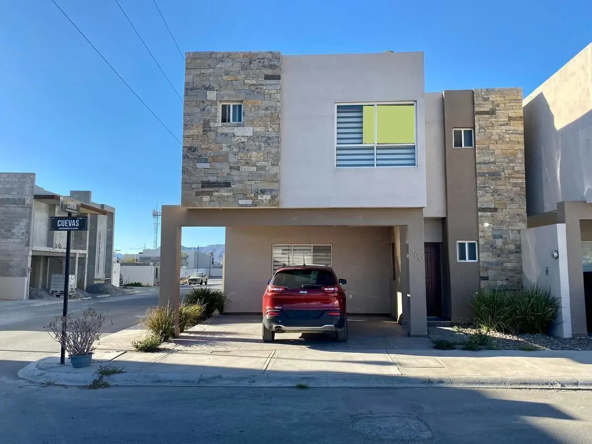 Casa en venta en Manantiales del Valle, Ramos Arizpe — foto 1 de 21